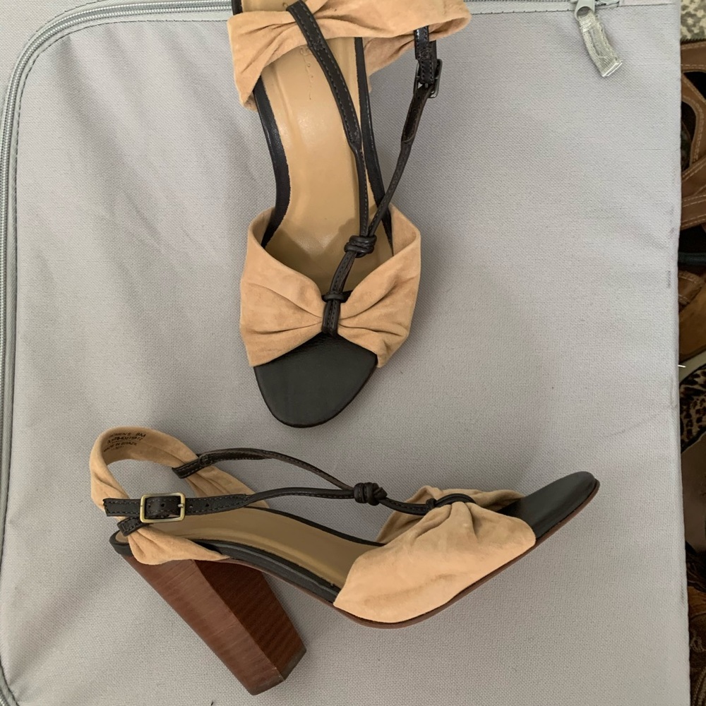 Sandals - Picture 2 of 2